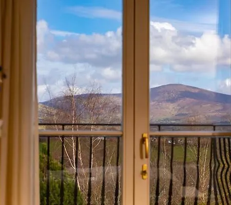 Step House Hotell 4*