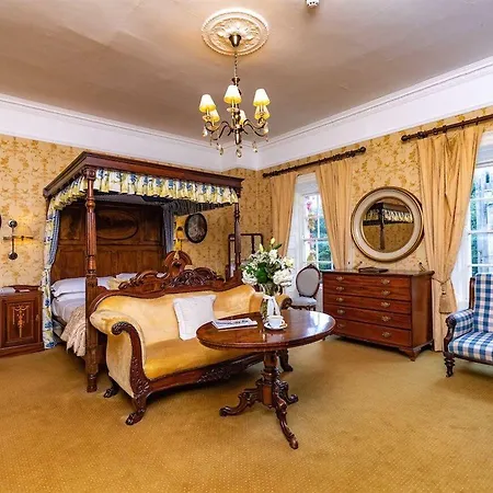 Step House 4* Borris