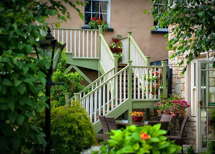 Отель Step House